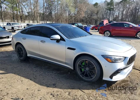 2022 Mercedes-Benz Amg Gt 43 z USA, uszkodzony, nr VIN W1K7X5KB2NA045793